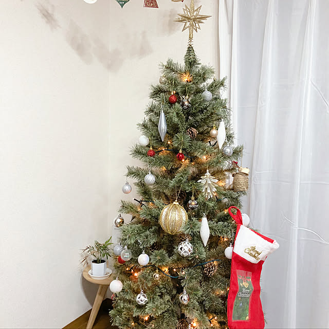 momomoの-3Dツリートップ シルバー ゴールド ホワイト トップスター クリスマスツリー オーナメント グリッター キラキラ 装飾 飾り 飾り付け 星 北欧 おしゃれ 豪華 上品 高級 立体 360度 金 銀 白 オブジェ デコレーション インテリア トップスターの家具・インテリア写真