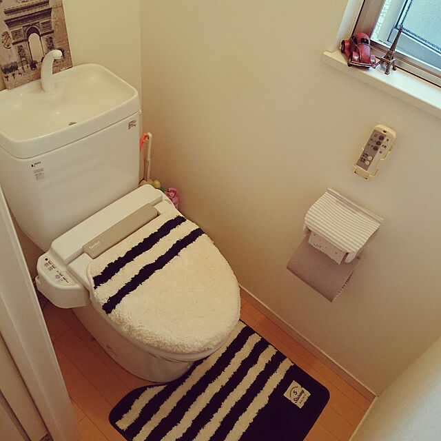ri-koのニトリ-洗浄・暖房便座用 洋式トイレ2点セット(ステアウェイ トクシュ) の家具・インテリア写真
