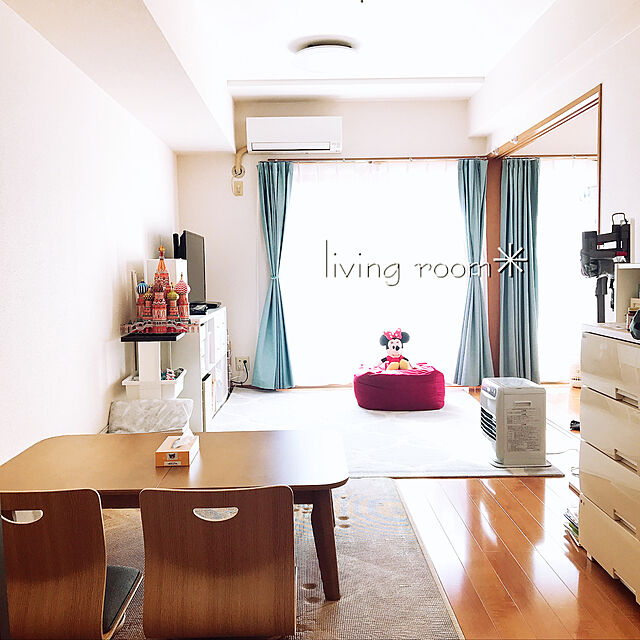 yuumoのニトリ-遮光1級・遮熱・遮音カーテン(レーベル ターコイズブルー 150X200X2) の家具・インテリア写真