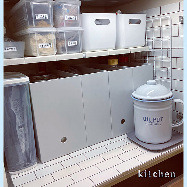 akezouのイノマタ化学-乾物ストッカー4.0(乾燥剤1個入)ホワイトの家具・インテリア写真