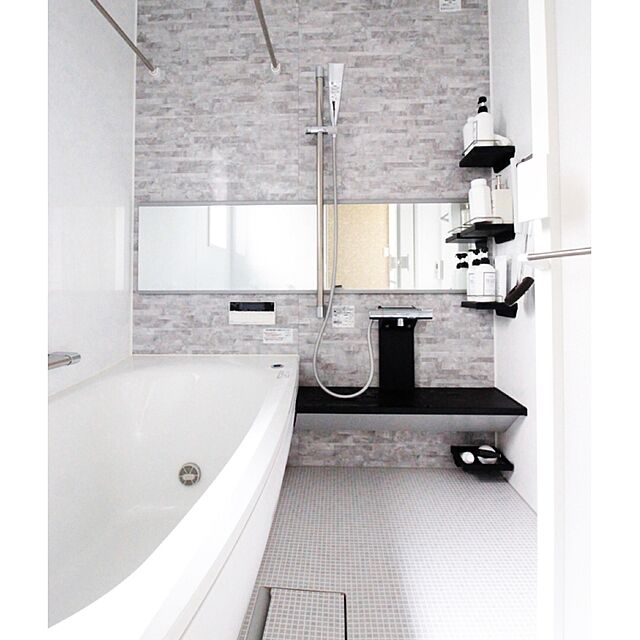 Ayumiのtidy-バススポンジ/お風呂 tidy（ティディ） BathSponge（バススポンジ） バスクリーナー ハンディ 柄付き お風呂スポンジ 風呂掃除の家具・インテリア写真