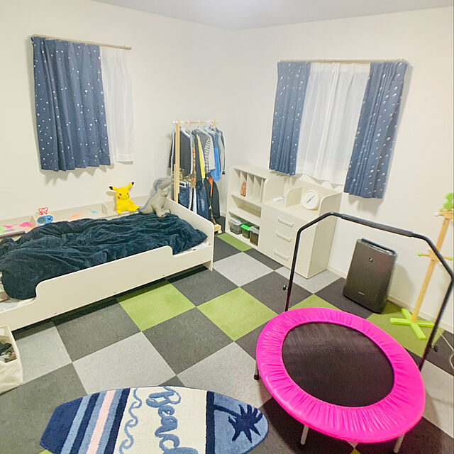 Justinaのニトリ-遮光1級カーテン(ステラ ブルー 100X110X2) の家具・インテリア写真
