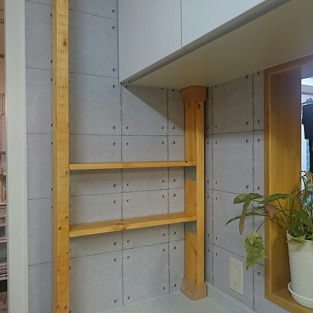 soyokoのアサヒペン-アサヒペン 塗料 ペンキ 水性ニス 100ML ライトオーク 水性 ツヤあり 屋内用 シックハウス対策品 日本製の家具・インテリア写真