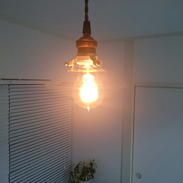 KANAの-【Homestead】 E26タイプ 60cm mini glass shade ( ミニガラス シェード ) ランプシェードセット アンティーク・仕上げ・灯具 引掛けシーリング付灯具 グラス・照明器具　。。の家具・インテリア写真