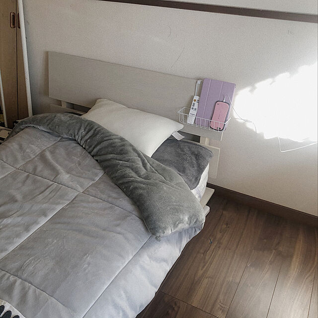 HIKARIのニトリ-シングル/セミダブルベッドフレーム(フレイ WW) の家具・インテリア写真