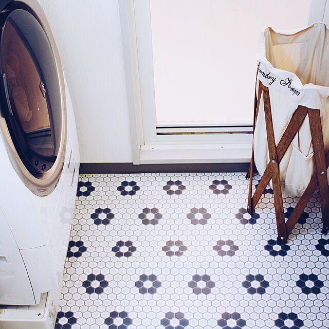miiiの-【nightsale】 Laundry Hamper /ランドリーハンパー 洗濯カゴ (ストライプ（ベージュ）/ブラウン）の家具・インテリア写真