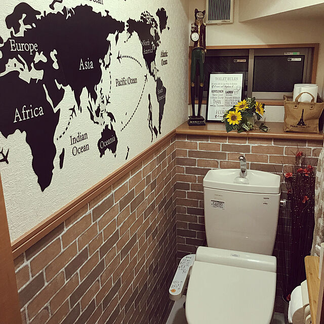 taekochandesuの-ウォールステッカー 世界地図 ワールドマップ 地図 マップ ウォールシール 北欧 カフェ CAFE リビングの家具・インテリア写真
