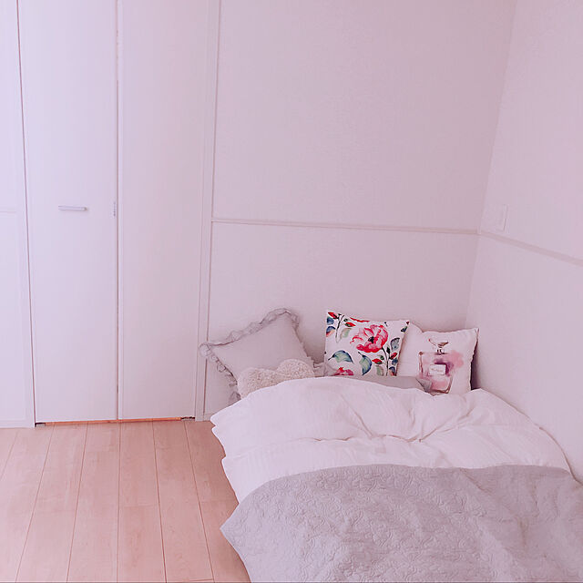 chelsea1226のニトリ-クッションカバー(アカレル) の家具・インテリア写真
