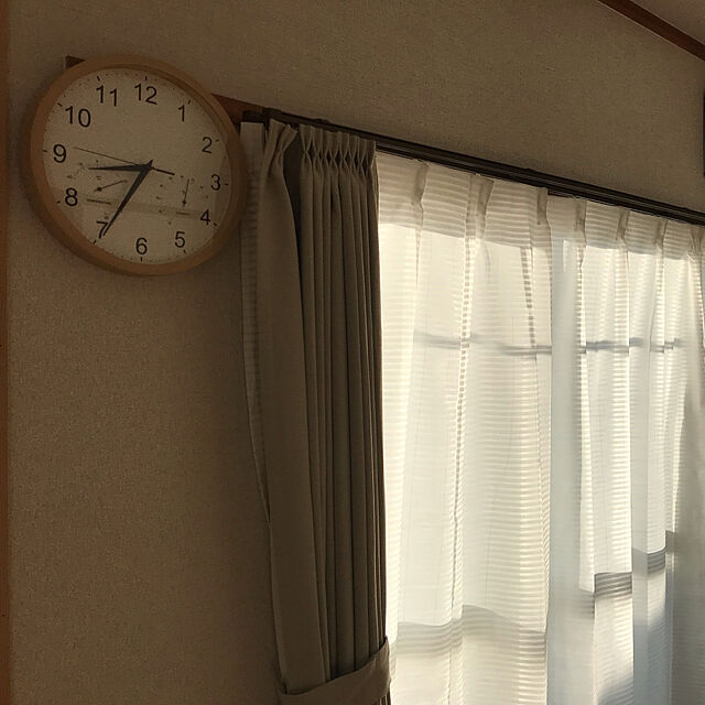 manu.のニトリ-採光・遮熱・遮像・50サイズレースカーテン(エコナチュレボーダー150X176X2) の家具・インテリア写真