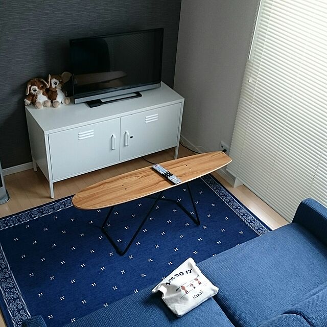 kazuの東谷-楽天スーパーSALE対象品 おしゃれ モデルルーム サロン カフェ テーブル センターテーブル 木製 W117×D31×H45 スケートボード テーブルの家具・インテリア写真