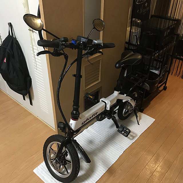 mayuの-自転車 ライト CYCLIQ （サイクリック）FLY6 CE（フライシックス）ドライブレコーダー（リアカメラ）付きテールライト　フルHD/最大7時間の家具・インテリア写真