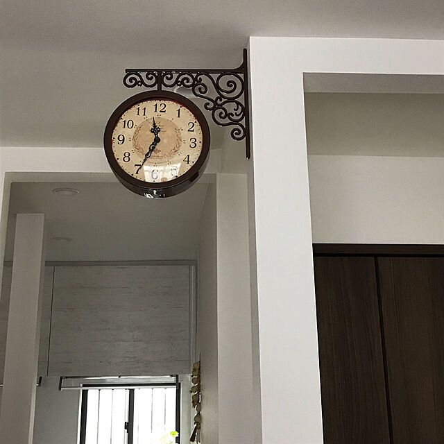 nenekoのKB通商-両面電波時計 両面時計 Classic Double Clock CA(BR) おしゃれな 低騷音 インテリア 両面壁掛け時計 電波両面時計の家具・インテリア写真