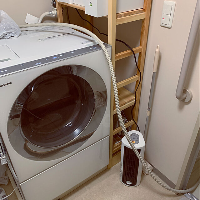 miyumiyuのパナソニック-パナソニック ななめドラム洗濯乾燥機 Cuble(キューブル) 10kg 右開き 液体洗剤・柔軟剤 自動投入 ナノイーX フロストステンレス NA-VG1500R-Sの家具・インテリア写真