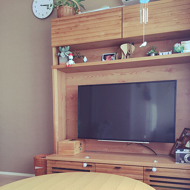 Minteaの-オーク材の円形折れ脚テーブルの家具・インテリア写真