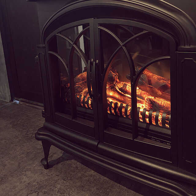 hibanaのニトリ-ワイド暖炉型ファンヒーター(DBR17) の家具・インテリア写真