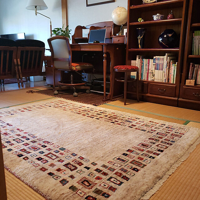 chikoyuの-カリモク 本棚 書棚 コロニアル 書棚 幅744mm （オープン棚）【HC2505NK】の家具・インテリア写真