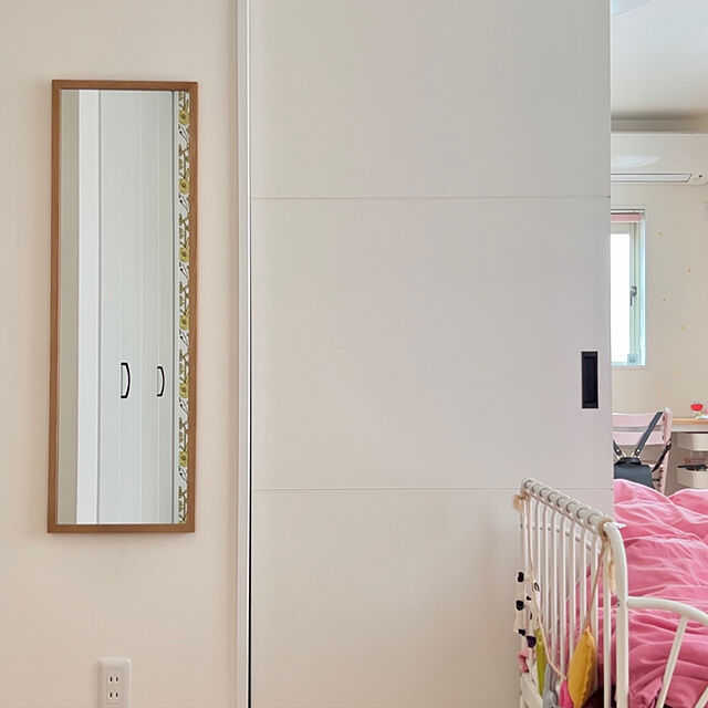 arika_919の無印良品-【無印良品 公式】壁に付けられる家具ミラー オーク材 中の家具・インテリア写真