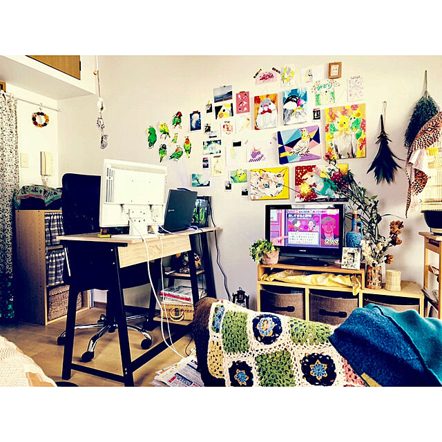 parrotのアイリスオーヤマ-オフィスチェア メッシュ ハイバック 肘付  の家具・インテリア写真
