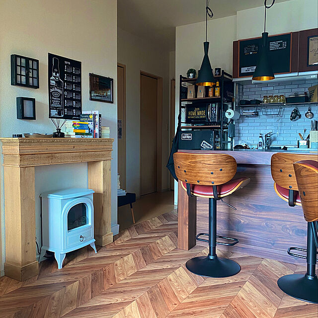 masaomiのスリーアップ-ノスタルジア 暖炉型ヒーター ブラックの家具・インテリア写真