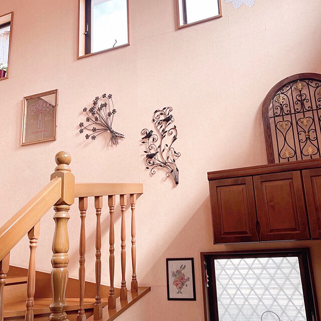 mi-hayaの-輸入家具 壁掛け パネル ウォールデコレーション アーチ窓 アイアン 木製 アンティーク風 フレンチ シャビーシック 60×80cm 350013 送料無料の家具・インテリア写真
