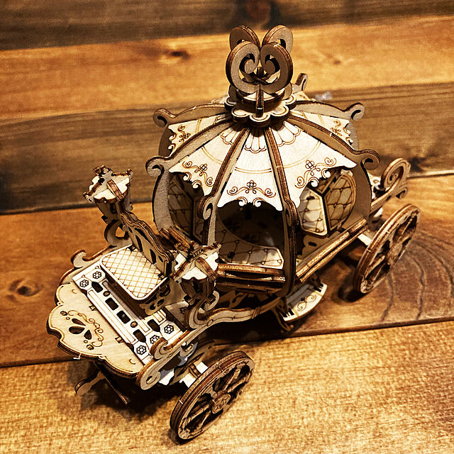 TsuyoshiのRobotime-Robotime 立体パズル 木製パズル プレゼント おもちゃ オモチャ 知育玩具 男の子 女の子 大人 入園祝い 新年 ギフト 誕生日 クリスマス プレゼント 贈り物（カボチャの車）の家具・インテリア写真