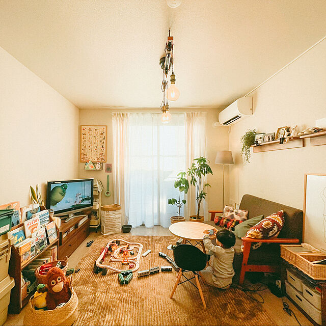 CHAAAKIの-洗える フランネル ライン ラグ ラグマット LINNEL 190×190 正方形 北欧 高反発 2層ウレタン ウォッシャブル 軽い おしゃれ おすすめ 床暖房の家具・インテリア写真
