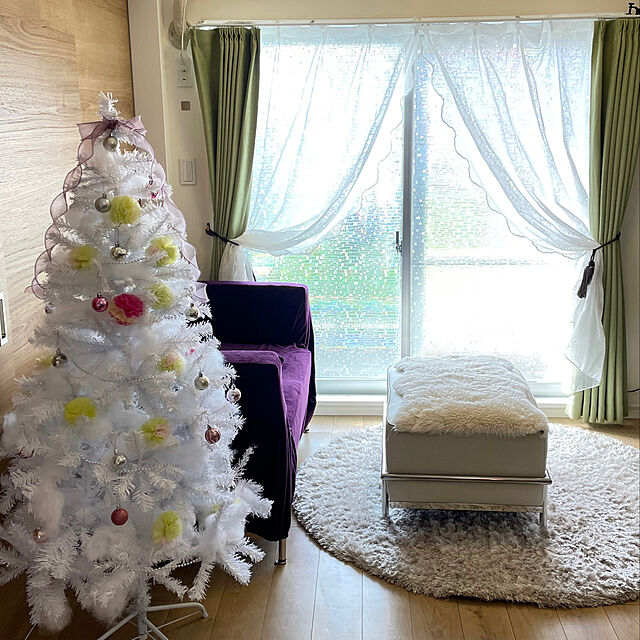 aureaのCINECE-CINECE クリスマスツリー リアル ニードツリー 高濃密度 組立簡単 収納便利 インテリア用品 説明書と保護用手袋付き (ホワイト, 150)の家具・インテリア写真