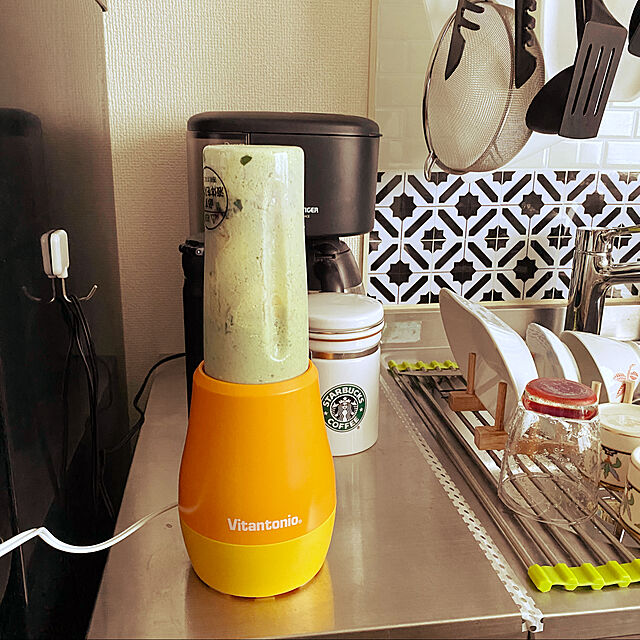 Noosaの-タイルシール モナコ風 壁紙シート ウォールステッカー 3D壁紙 寝室 洗面所 リビング キッチン 耐熱 防水 防汚アレンジの家具・インテリア写真