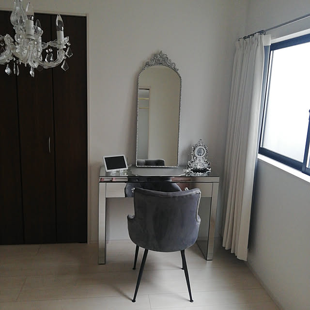 junhimeの-ヴィーナスミラーデスク　ミラー家具　鏡　コンソールテーブル　の家具・インテリア写真