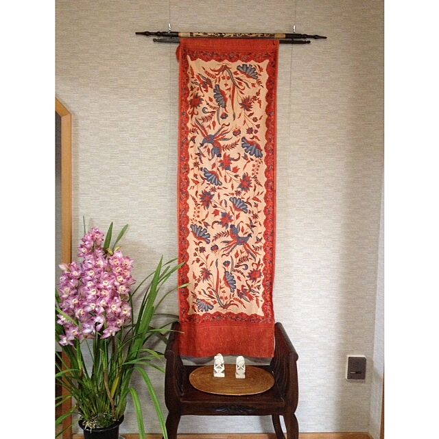 Yukaの-アジアン雑貨 イカットハンガー 木製 タペストリー 壁掛け 4の家具・インテリア写真