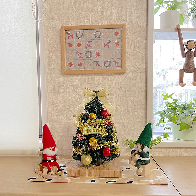Minoriの-函館クリスマスファクトリー　LEDデコレーションツリー　ゴールド＆レッド　24cm　19755　1個の家具・インテリア写真