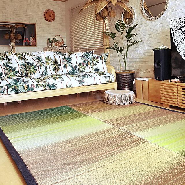 kiyomiの-純国産 い草ラグ デニム 長方形 「 Fジョイ 」 (約)191×250cm レッド、グリーン デニムヘリ い草 ラグ 夏 ござ 涼感 さわやか イケヒコ い草ラグの家具・インテリア写真
