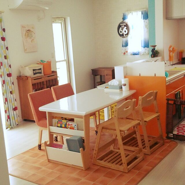 kyokoの-リンゴ柄の形状記憶付き遮光カーテンの家具・インテリア写真