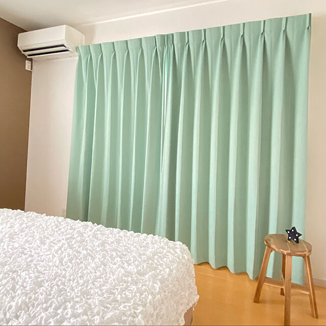 cocoの-Cover「カバー」　遮光１級カーテン（両開き用２枚セット）の家具・インテリア写真
