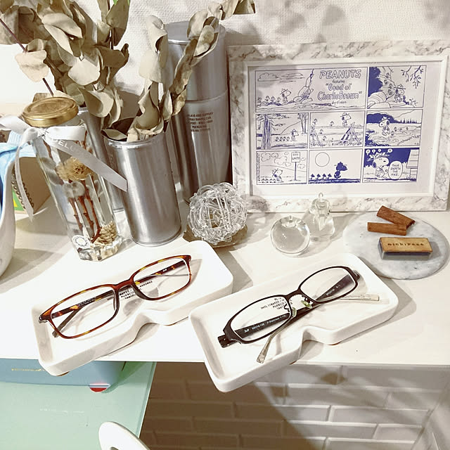 maikeru.3384の-GLASSES TRAY グラシーズ(眼鏡) トレー PUEBCO プエブコメガネ 眼鏡型トレー グラス トレイ メガネ置きの家具・インテリア写真
