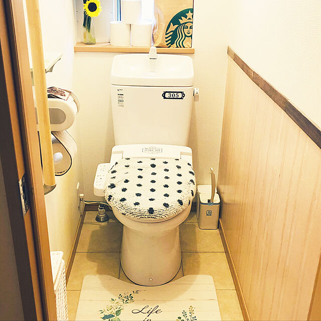 Rie20のニトリ-拭けるトイレマット(リース) の家具・インテリア写真