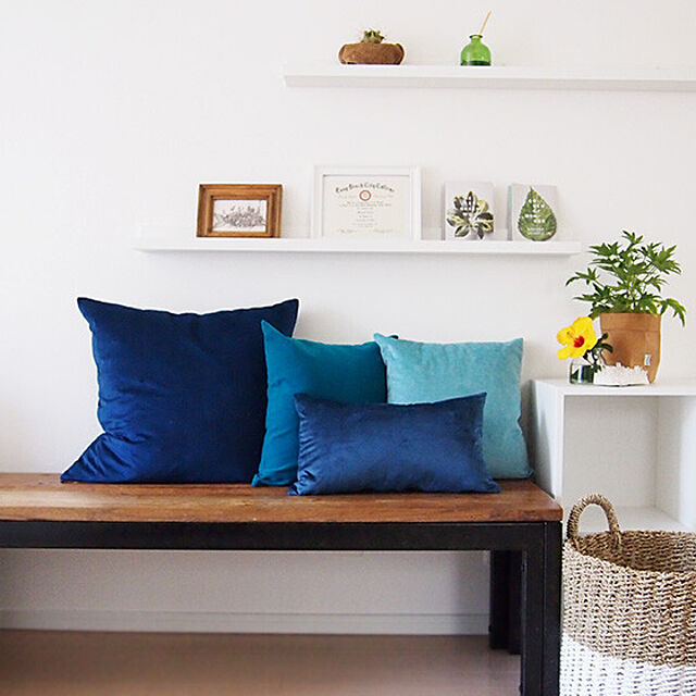 mignonの-ロイヤルブルー ベロア 60cm クッションカバーの家具・インテリア写真