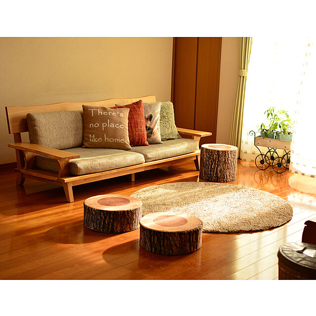 mckのニトリ-3人用布張りソファ(アカツキ NA) の家具・インテリア写真