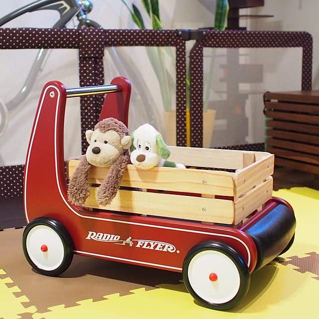 yukiの-ラジオフライヤー ワゴン　クラシック ウォーカー ワゴン 歩行器 ベビーウォーカー radioflyer classic walker wagon 【正規輸入品】　これから買うならスパーキーの家具・インテリア写真