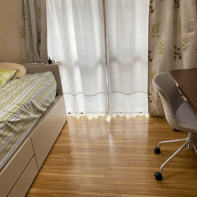 iwasiのニトリ-セミダブルチェストベッドフレーム(シグナル MBR) の家具・インテリア写真