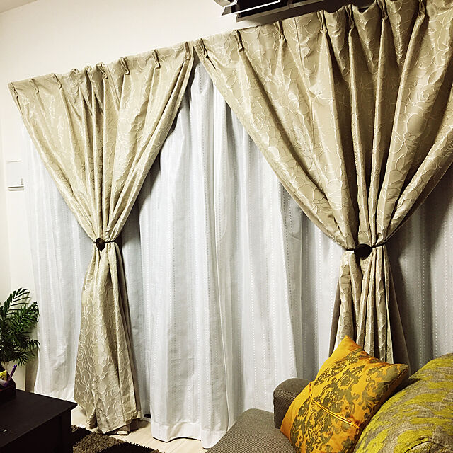 Misaのニトリ-裏地付き遮光2級・遮熱カーテン(ロペ ベージュ 150X200X2) の家具・インテリア写真