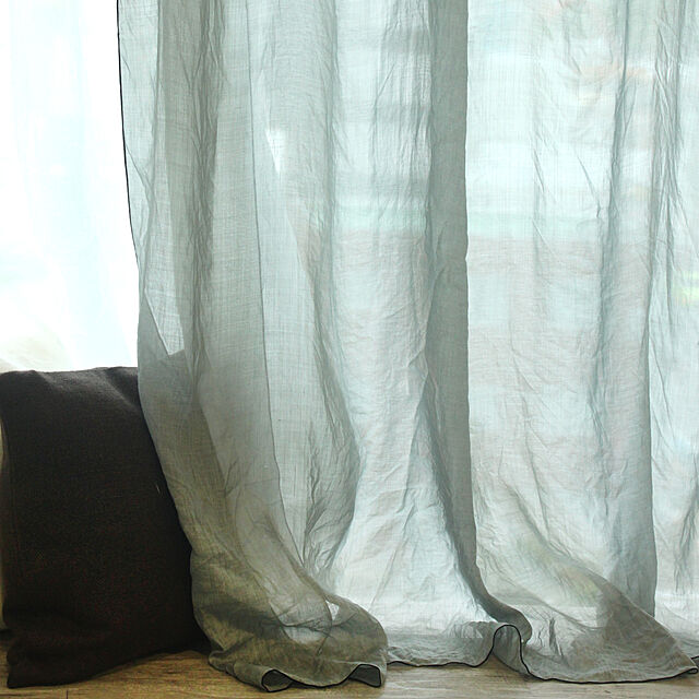 KOSMUの-クッションカバー フレンチリネン 45×45 麻 ブルー/グレー/イェロー 天然素材 ナチュラル カラフル かわいい 隠しファスナーの家具・インテリア写真