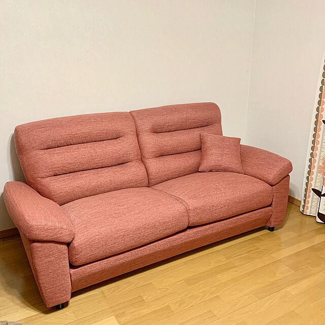 moriver_mi26のニトリ-３人用布張りソファ(NポケットA12 S-HI DR-RED) の家具・インテリア写真