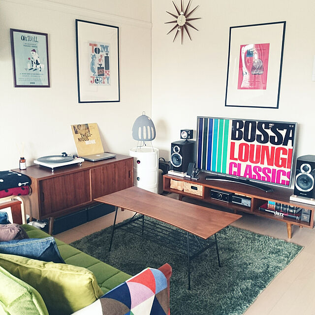annyoshのinMusic-ION Audio Compact LP 革張りレコードプレーヤー 音源デジタル化 Burgundyの家具・インテリア写真
