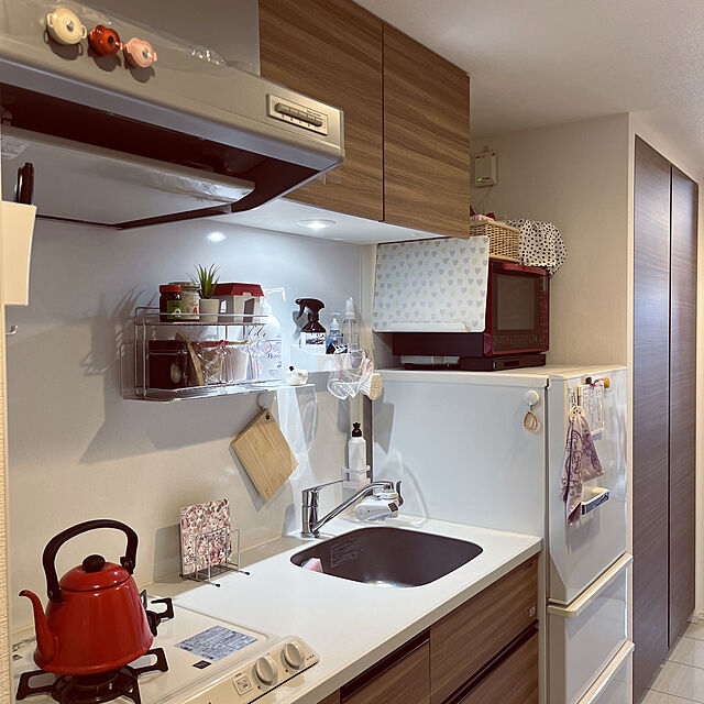 sの八幡化成-八幡化成 キッチン用多機能スタンド way-be APYUI MULTI STAND(アピュイ マルチスタンド) ブルーの家具・インテリア写真