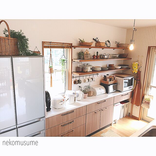 nekomusumeのネスレ日本-ネスカフェ ゴールドブレンド バリスタ PM9631 2色 ホワイト-W レッド-Rの家具・インテリア写真