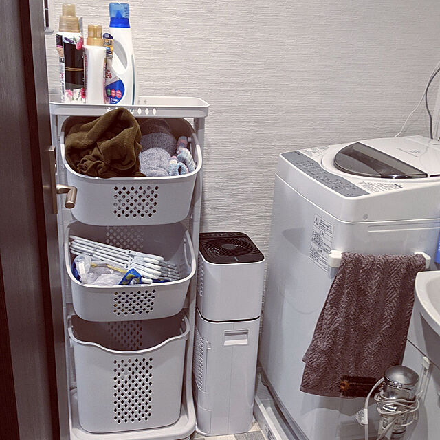 sinsinのケイズプランニング-ランドリーバスケット スリム 3段 キャスター 洗濯カゴ 大容量 おしゃれ ランドリーワゴン 洗濯かごの家具・インテリア写真