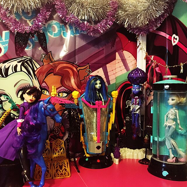 369mamaの-Toy / Game Monster High モンスターハイ Dead Tired Lagoona Blue Doll　ドール & Hydration Station Playset W/ 3 Different Modes Of Lights,フィギュア　人形　おもちゃの家具・インテリア写真