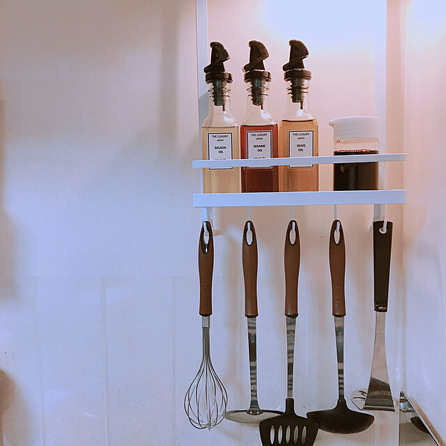 Yukinaの-レンジフード調味料ラック タワー 　tower　 [全2色] 　調味料棚 キッチンツール収納 省スペースの家具・インテリア写真