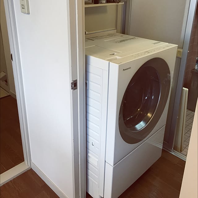 taro_kawaのパナソニック(Panasonic)-パナソニック 【右開き】7．0kgドラム式洗濯機(3．0kg乾燥付き） Cuble シルバー NA-VG700R-Sの家具・インテリア写真